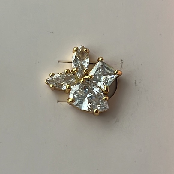 Kate Spade Cluster CZ Stud Earrings - New in Box - Picture 9 of 10